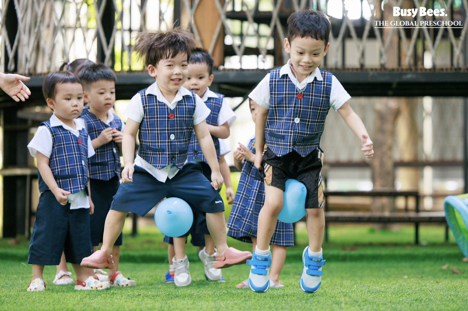 25 kỹ năng sống cho trẻ mầm non cần thiết nhất bố mẹ nên biết