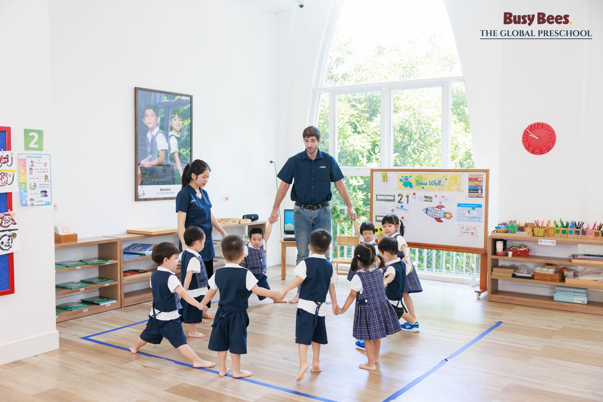 Giáo dục lấy trẻ làm trung tâm có thể hiểu là hình thức giáo dục tạo điều kiện cho trẻ chủ động học tập
